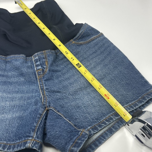 NWT! Isabel Maternity Midi Full Cross-Over Panel Jean Shorts - Size 4 - Picture 5 of 7